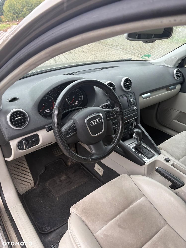 Audi A3 1.8 TFSI S tronic S line Sportpaket - 15