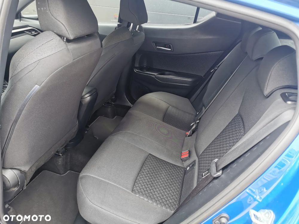 Toyota C-HR Style - 9