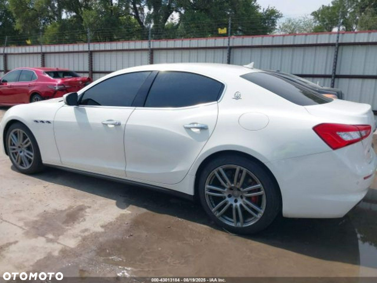 Maserati Ghibli - 14