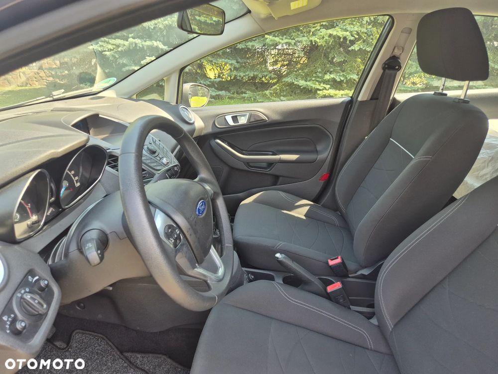 Ford Fiesta 1.25 Champions Edition - 13