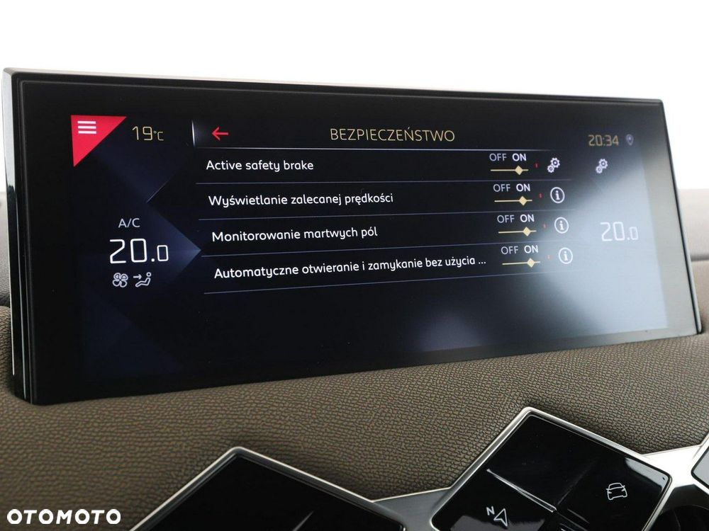 DS Automobiles DS 3 Crossback 1.2 PureTech Montmartre - 26