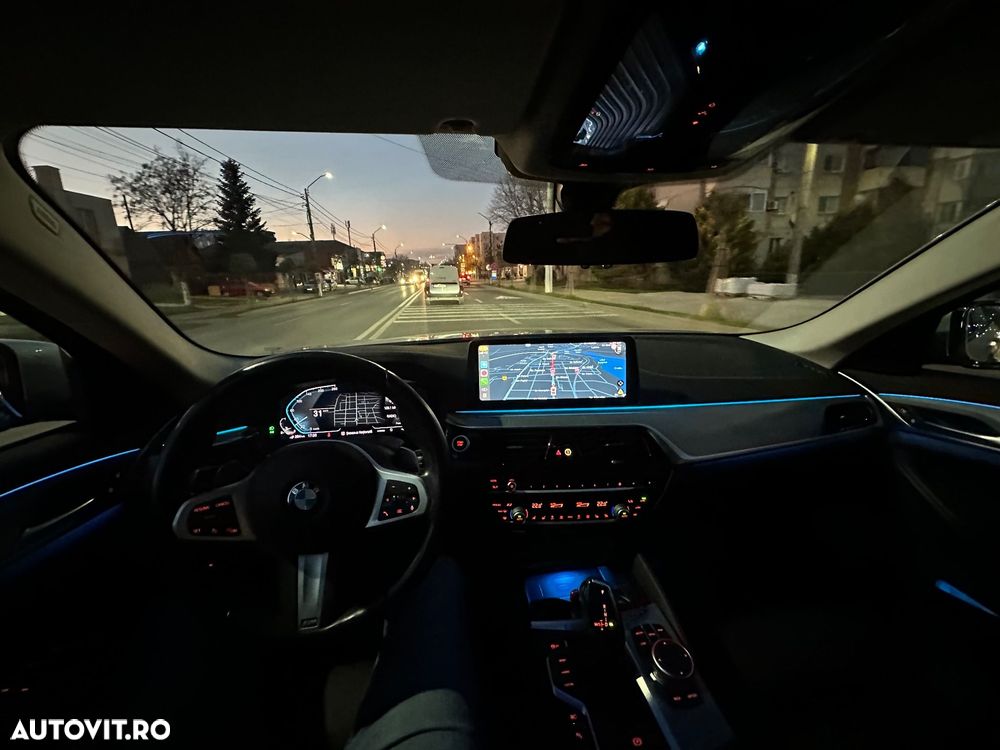 BMW Seria 5 530e Touring Aut. Luxury Line - 34