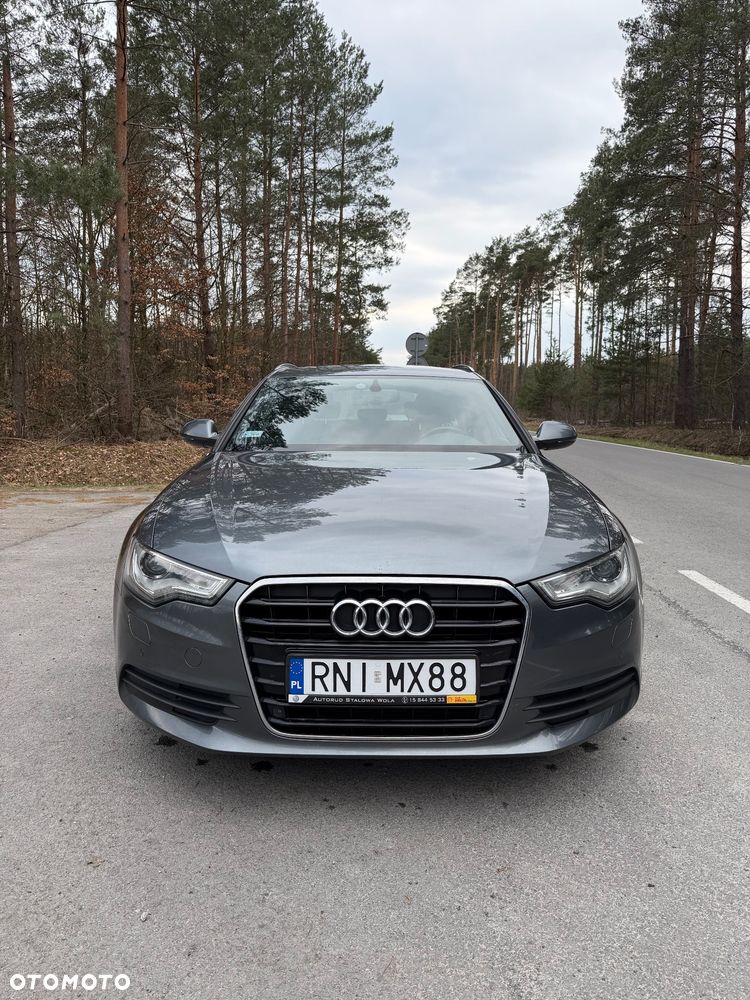 Audi A6 Avant - 1