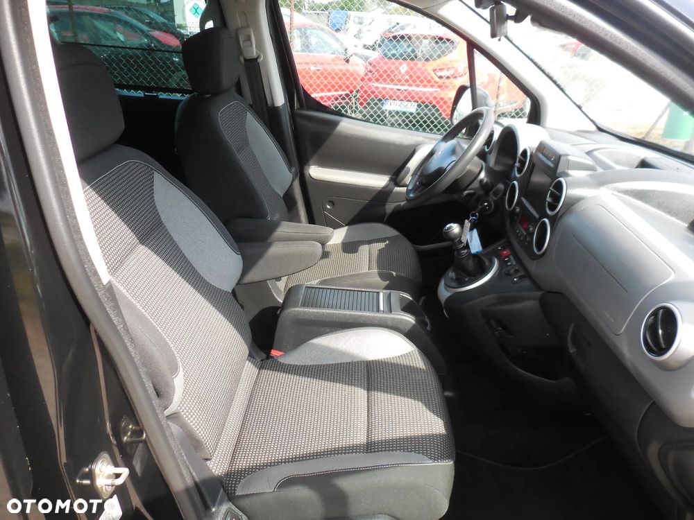 Peugeot Partner - 11