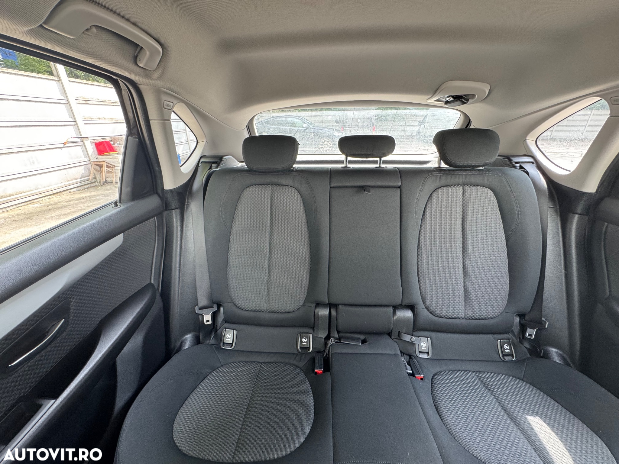 BMW Seria 2 225e xDrive Active Tourer Aut. - 18