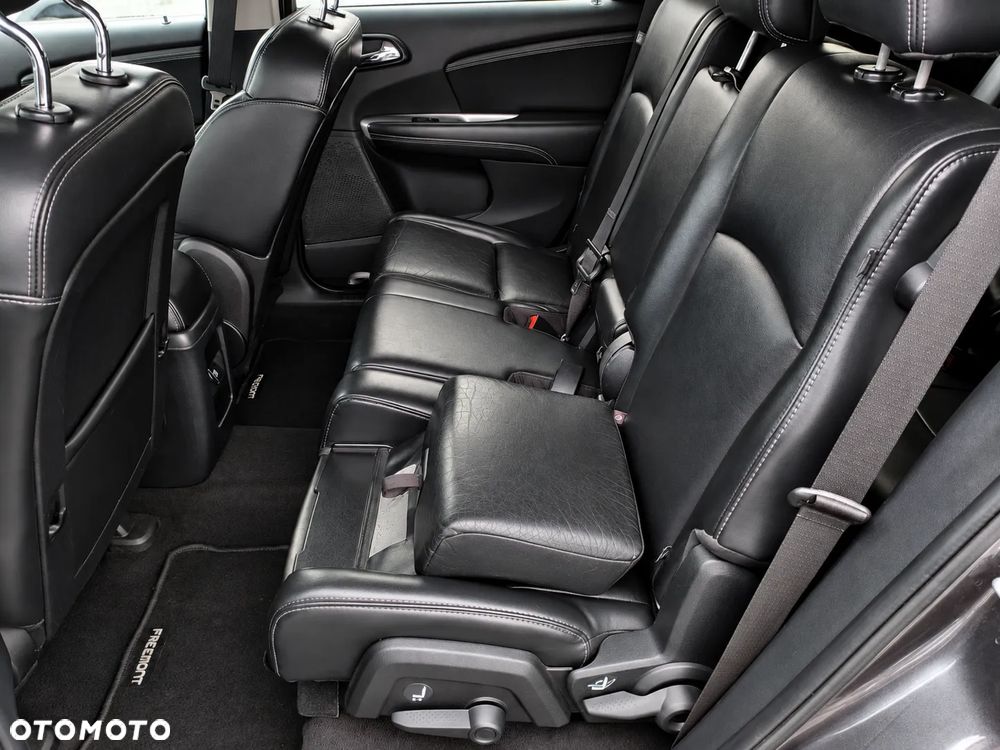 Fiat Freemont 2.0 Multijet Lounge AWD - 18