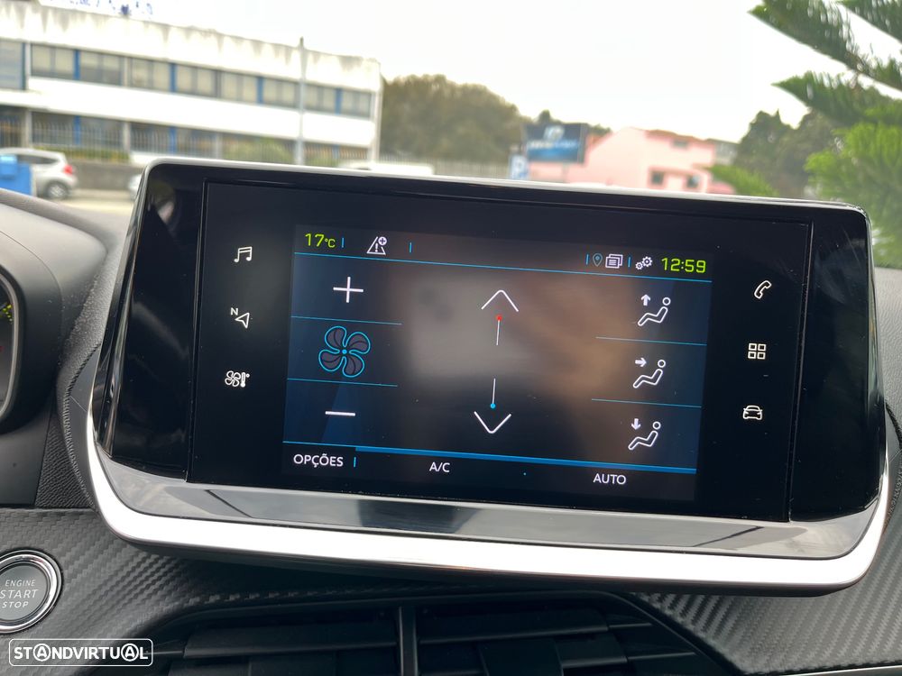 Peugeot e-208 50 kWh Allure Pack - 43