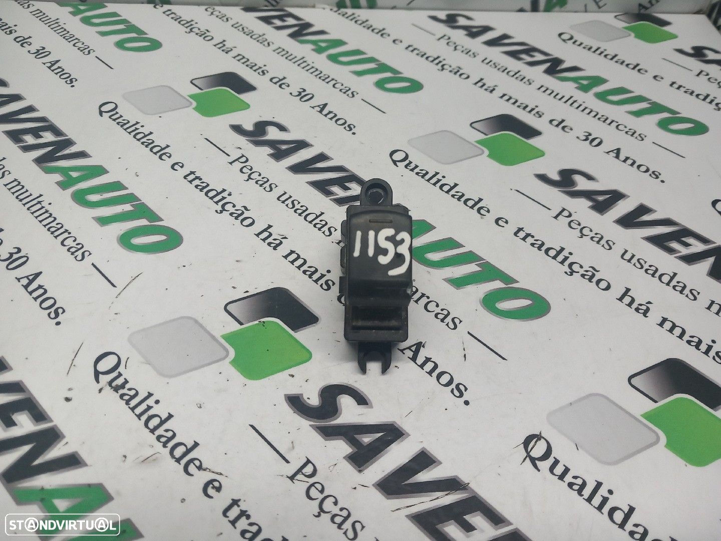 Botão / Botões / Comutador Vidro Dto Nissan Qashqai / Qashqai +2 I (J1 - 1