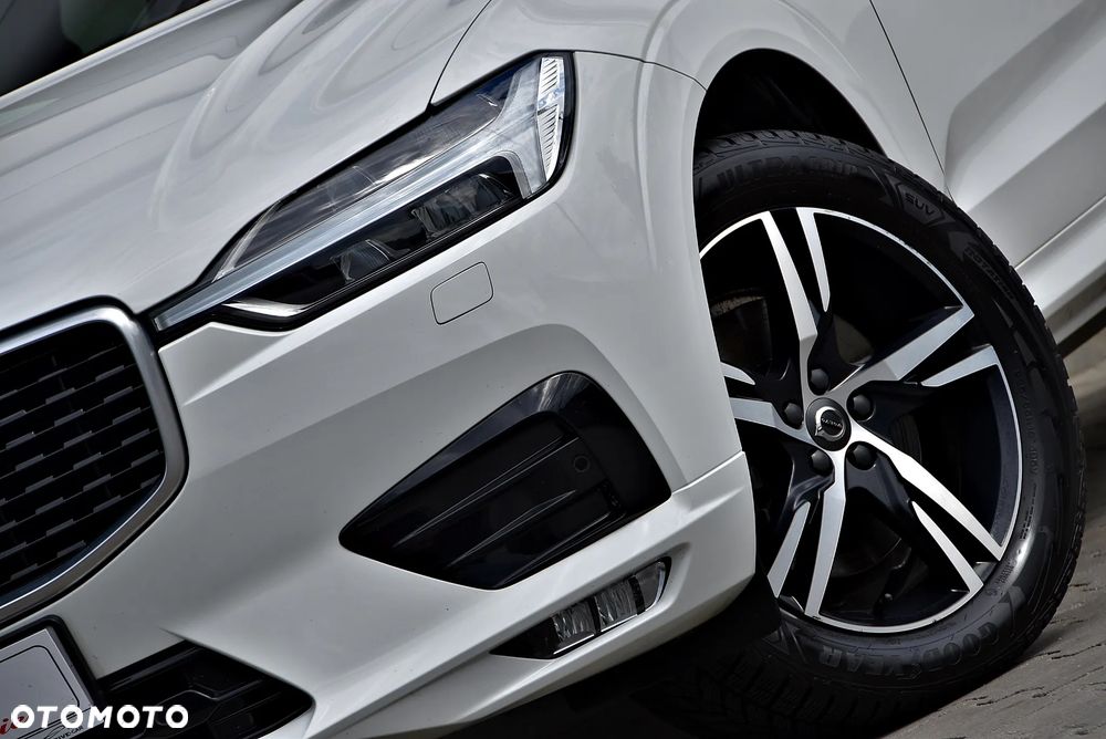 Volvo XC 60 D4 R-Design - 8