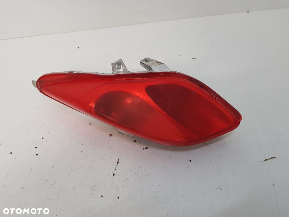 MBK Yamaha X-MAX 125 10-13 Lampa Tył Lewa - 1