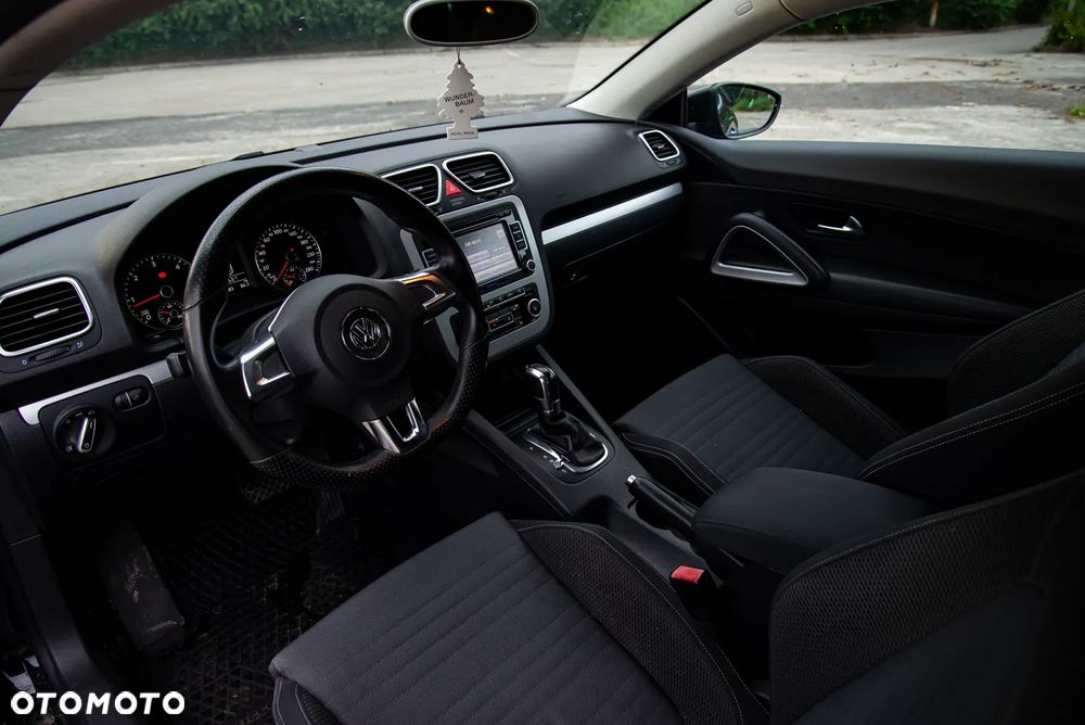 Volkswagen Scirocco 2.0 TDI DSG Blue Motion Technologie Edition - 6