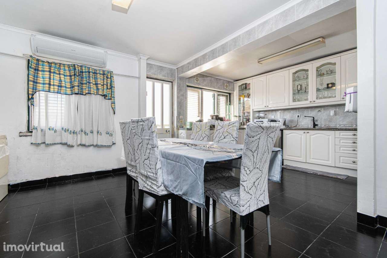 Moradia em Alpriate - Grande imagem: 5/25