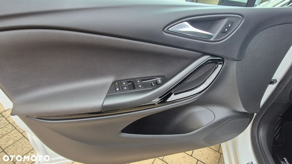 Opel Astra 1.4 Turbo Start/Stop Edition - 22