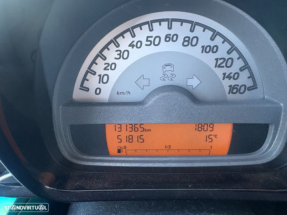 Smart ForTwo Coupé 1.0 mhd Passion 71 - 6