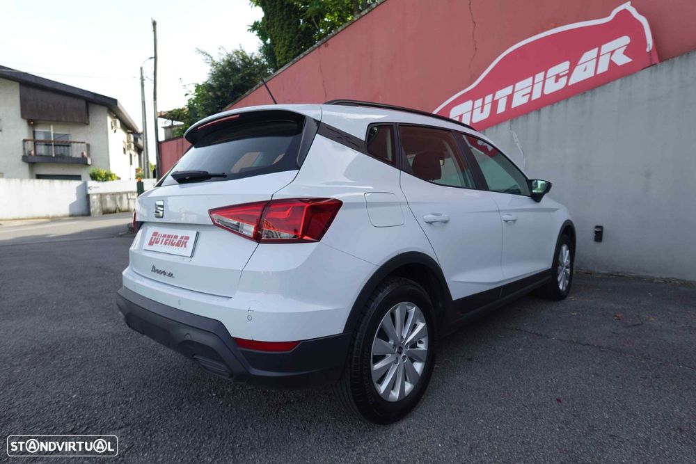 SEAT Arona - 8