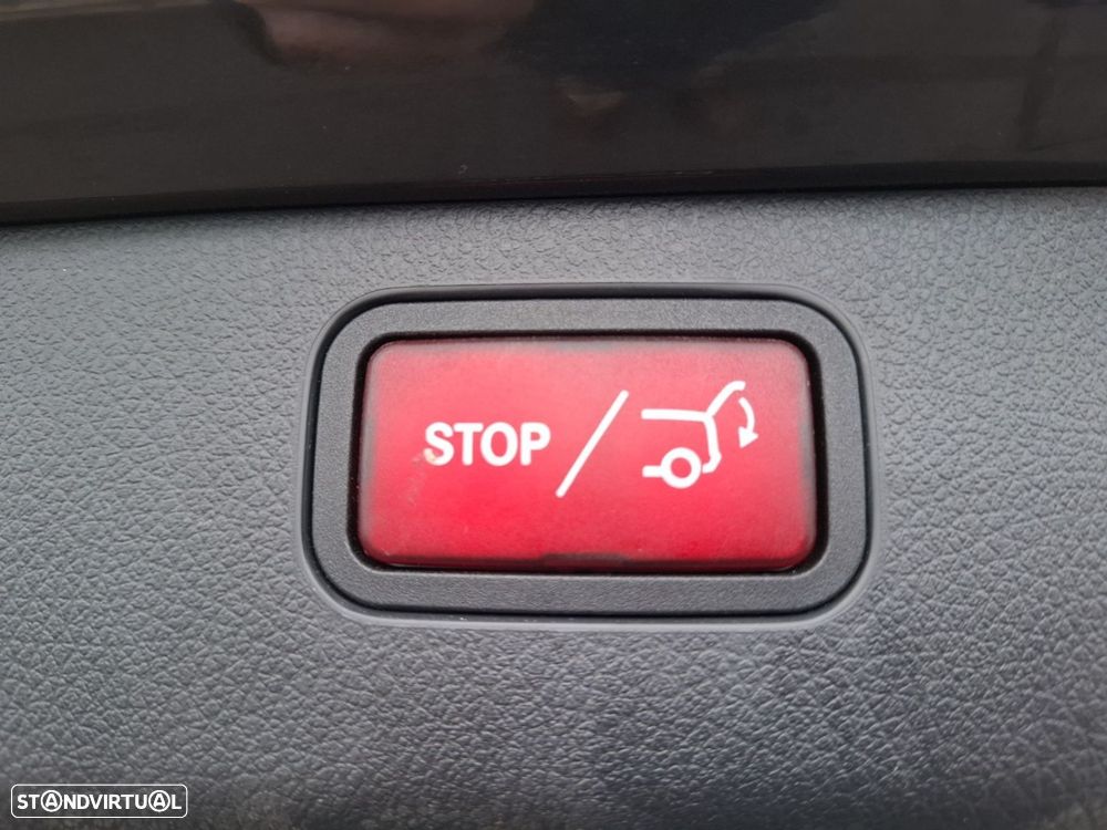 Mercedes-Benz C 300 de AMG Line - 25