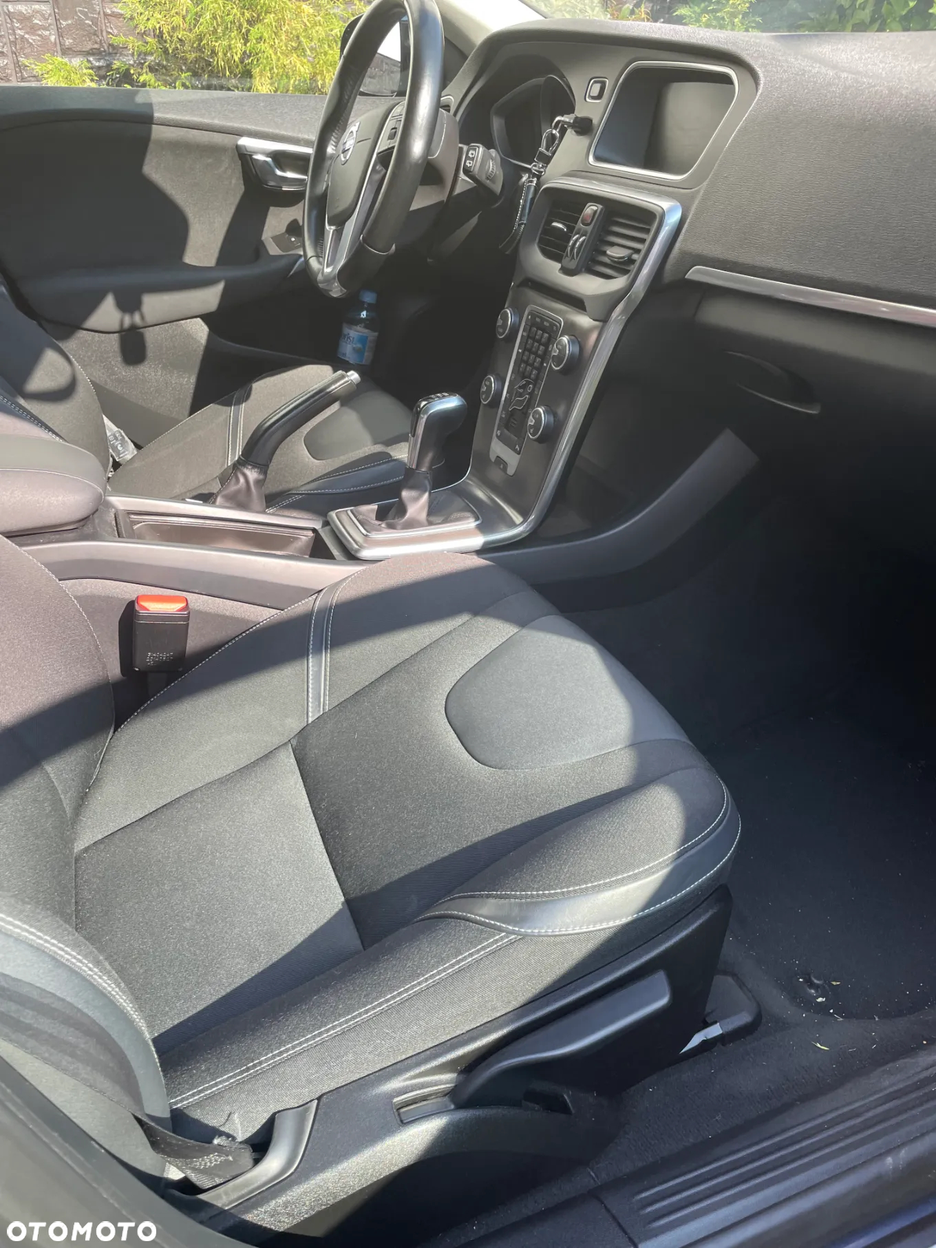 Volvo V40 D4 Drive-E Momentum - 8