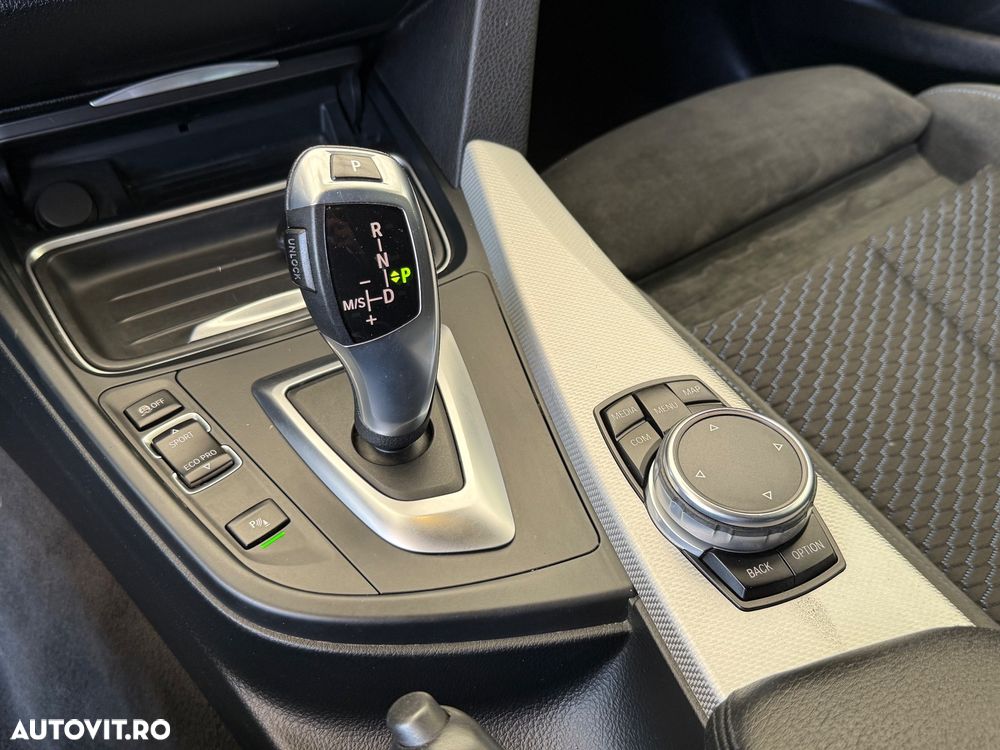 BMW Seria 3 320d GT Aut. Sport Line - 17