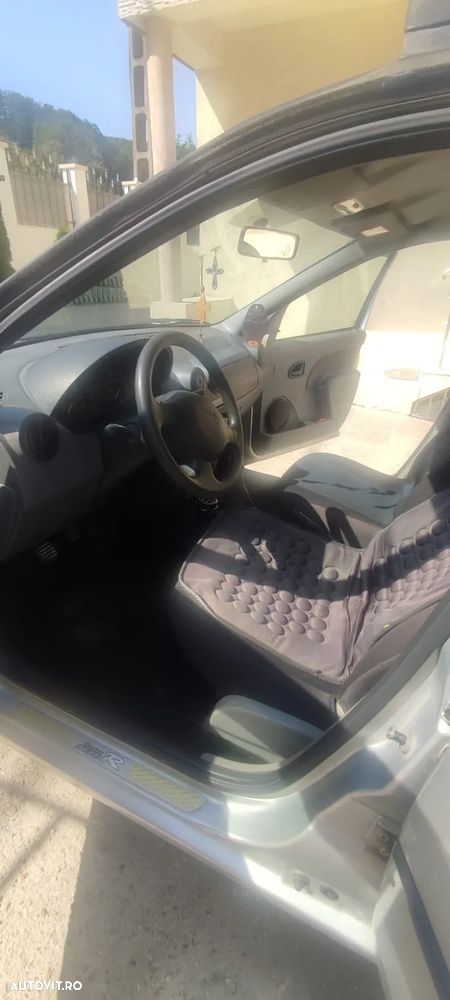 Dacia Logan 1.4 MPI Laureate - 9