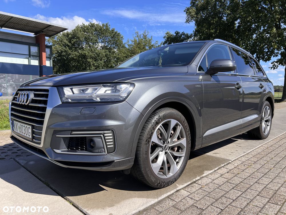 Audi Q7 - 8