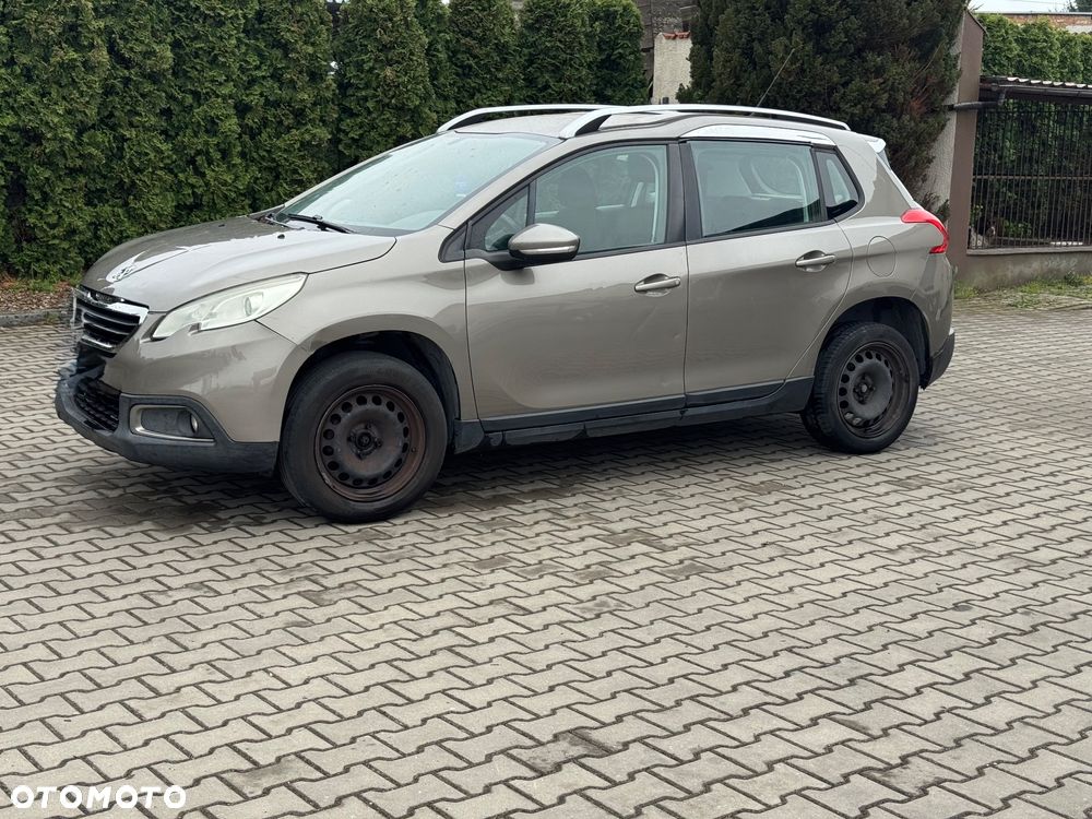 Peugeot 2008 PureTech 82 Style - 4