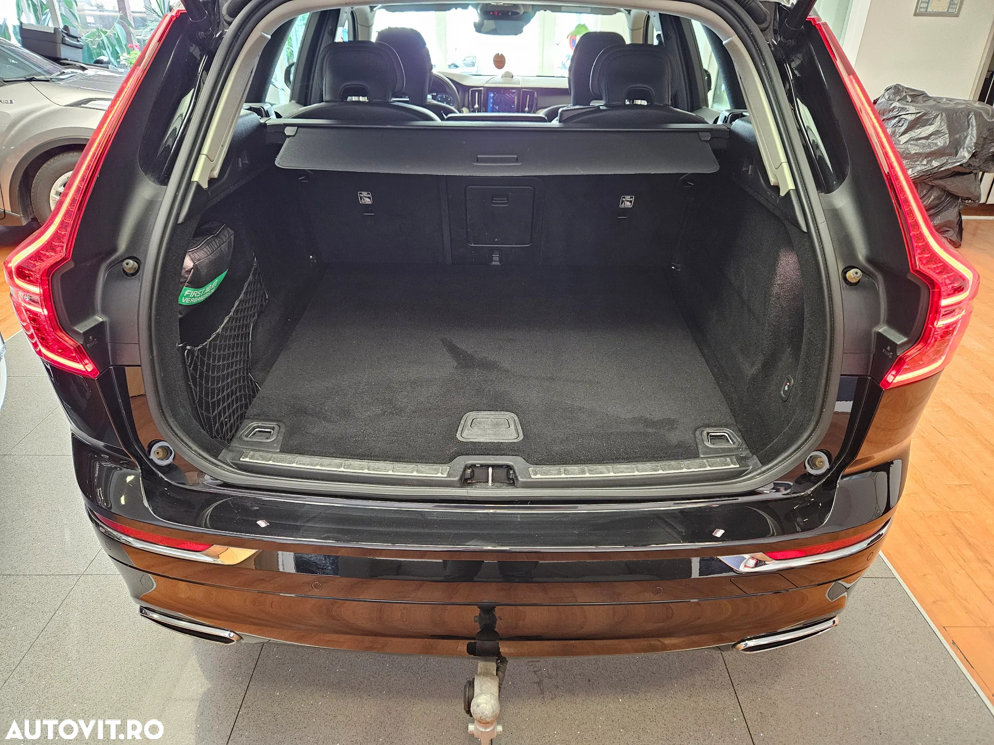 Volvo XC 60 B4 MHEV Inscription - 28