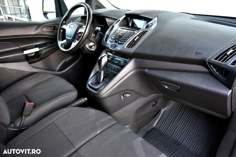 Ford Transit Connect - 17