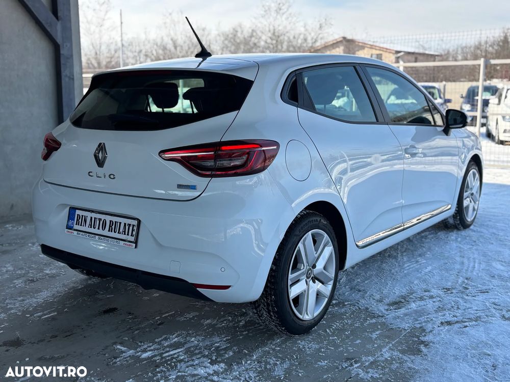 Renault Clio E-TECH 140 BUSINESS EDITION - 8