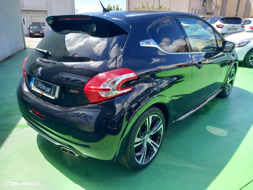 Peugeot 208 1.6 THP GTi - 4