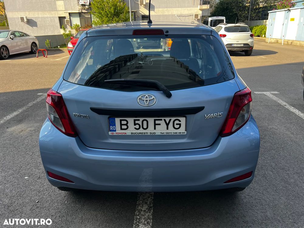 Toyota Yaris 1.4 L D-4D DPF Terra - 8