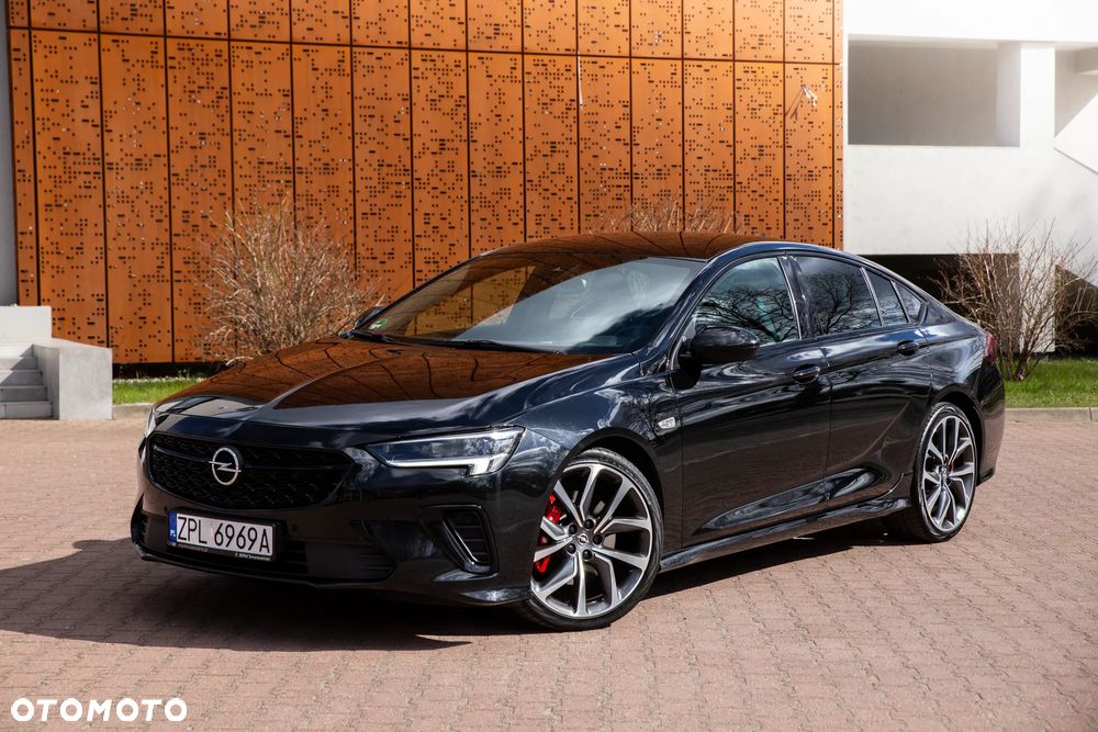 Opel Insignia 2.0 Direct InjectionTurbo GSI - 3