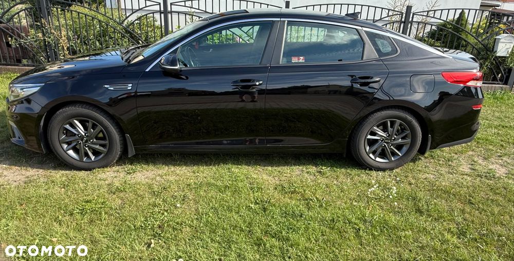 Kia Optima - 8
