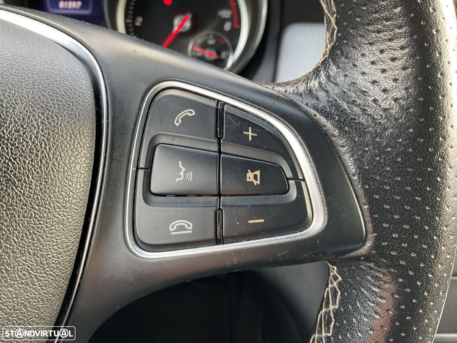 Mercedes-Benz CLA 180 d Urban - 47
