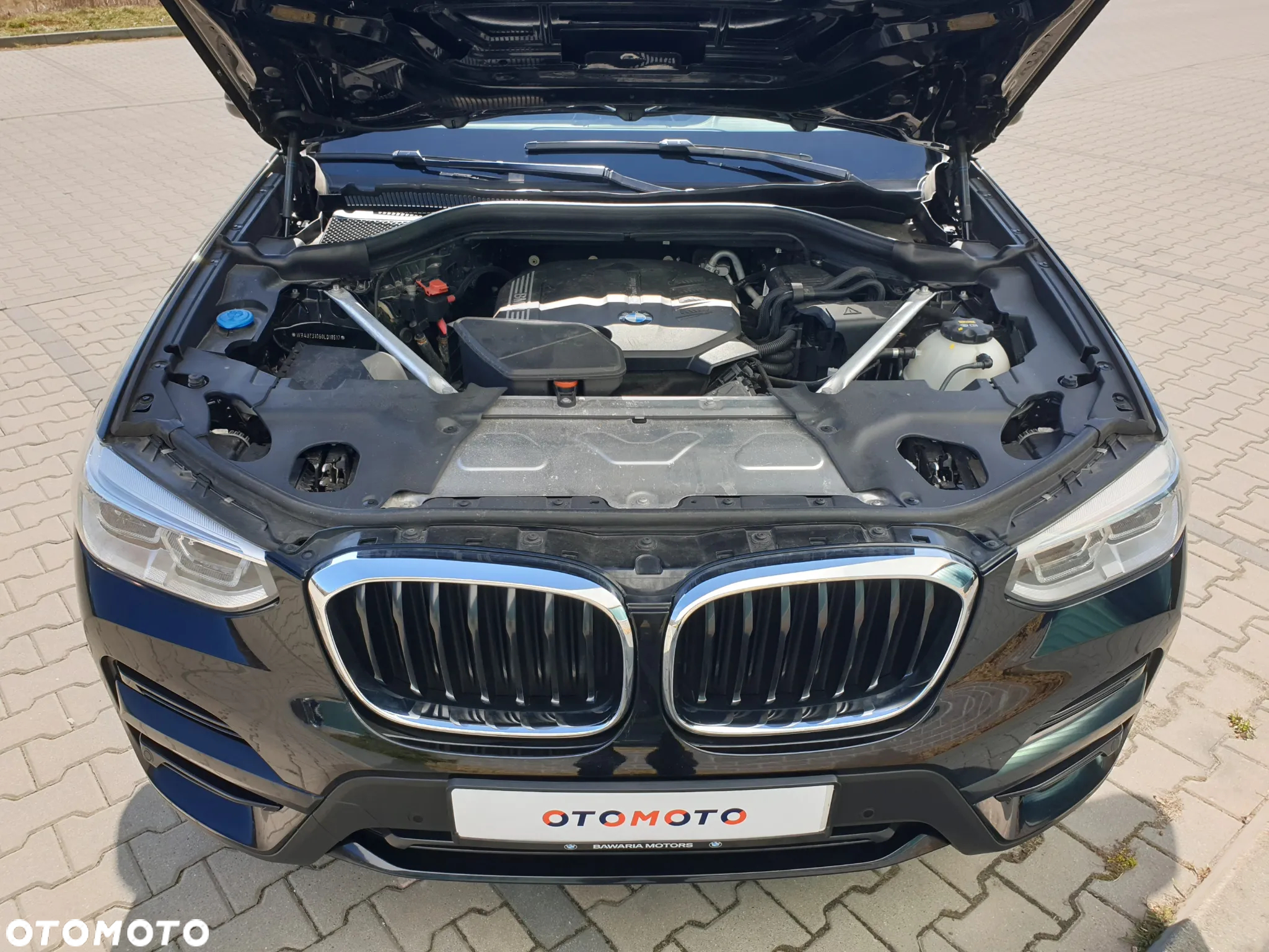 BMW X3 xDrive20d Advantage - 14
