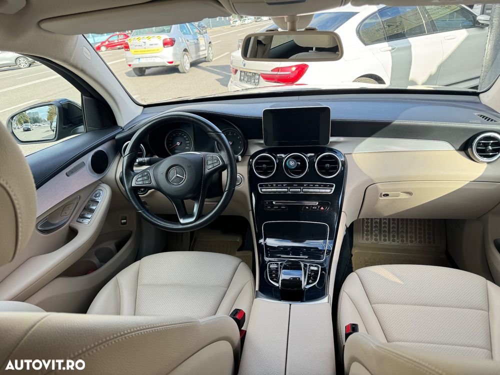 Mercedes-Benz GLC 250 4MATIC - 9