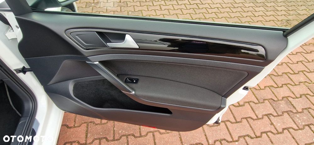 Volkswagen Golf 1.2 TSI BlueMotion Technology DSG Allstar - 14