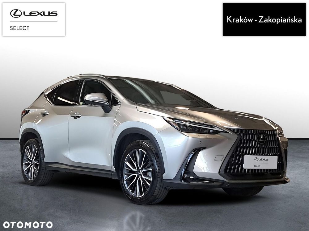 Lexus NX 350h Omotenashi AWD - 8