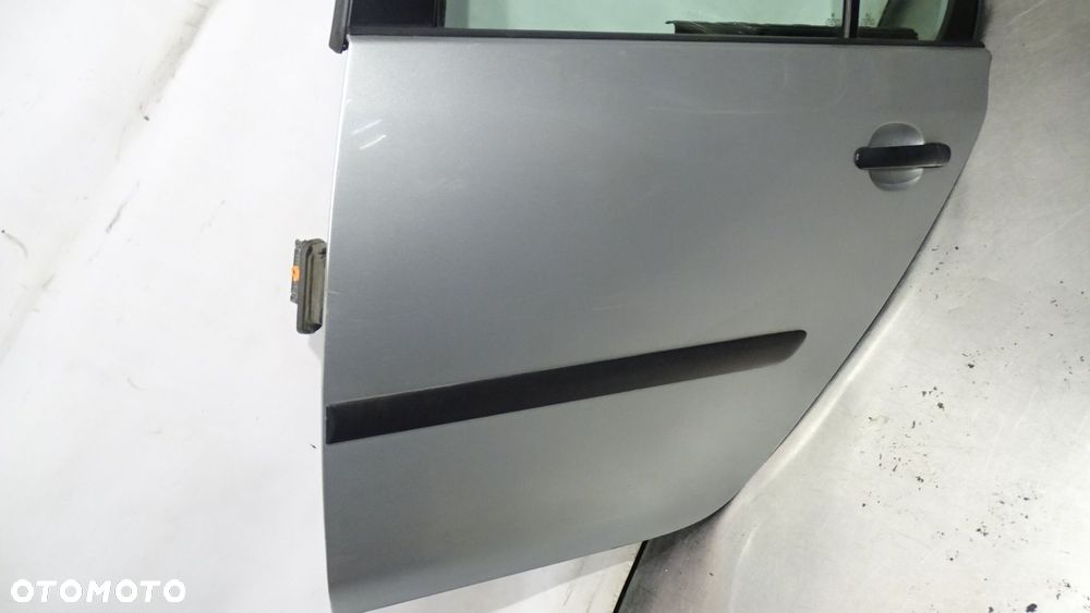 DRZWI LEWY TYŁ VOLKSWAGEN GOLF V LA7W - 2