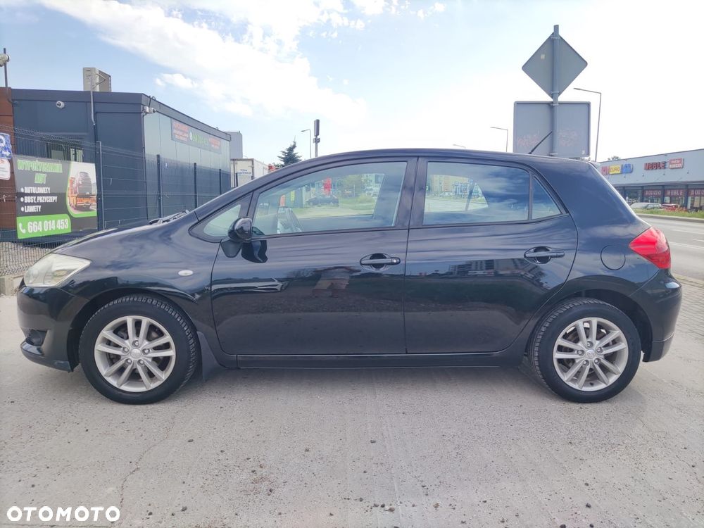 Toyota Auris 1.6 VVT-i Executive - 7