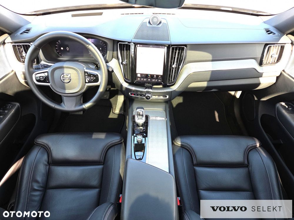 Volvo XC 60 B5 B AWD Ultra Black Edition - 12