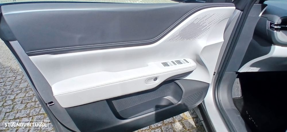 Xpeng G6 80.8 kWh Long Range - 13