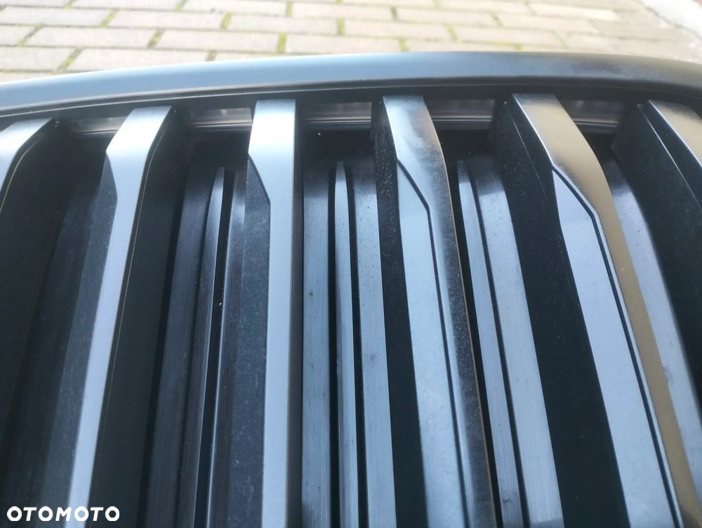 atrapa grill nerka osŁona bmw X5 G05 LIFT LCI PODŚWIETLANY - 5