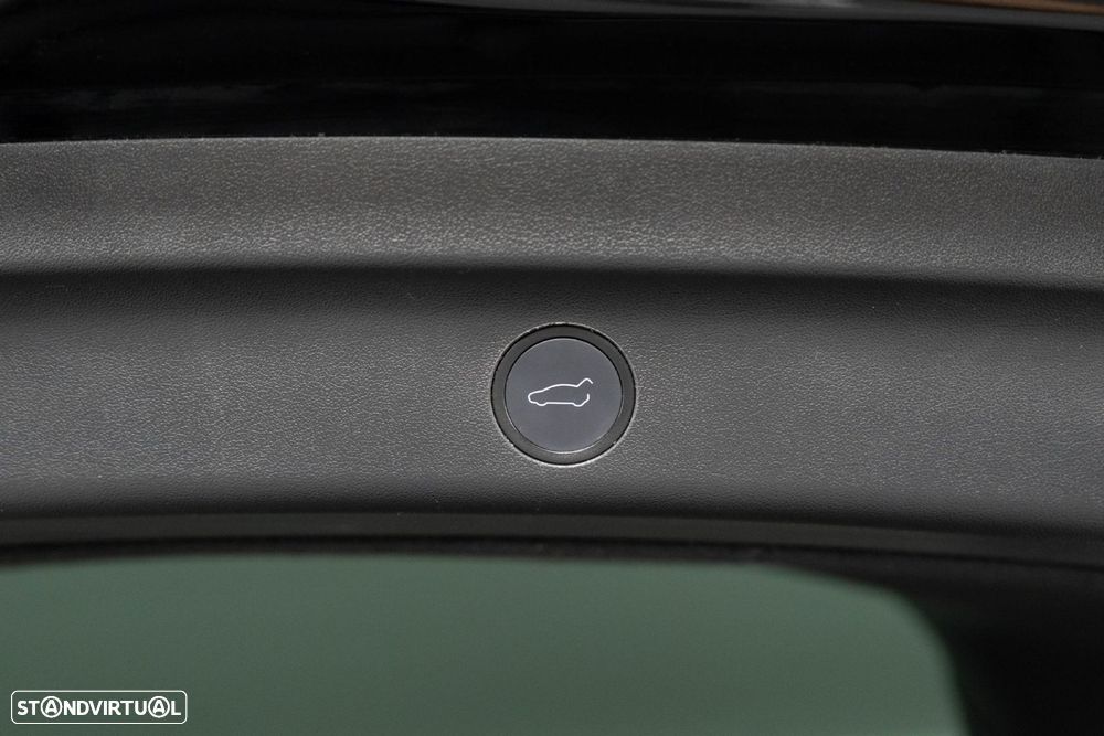 Tesla Model Y Tração Traseira - 14