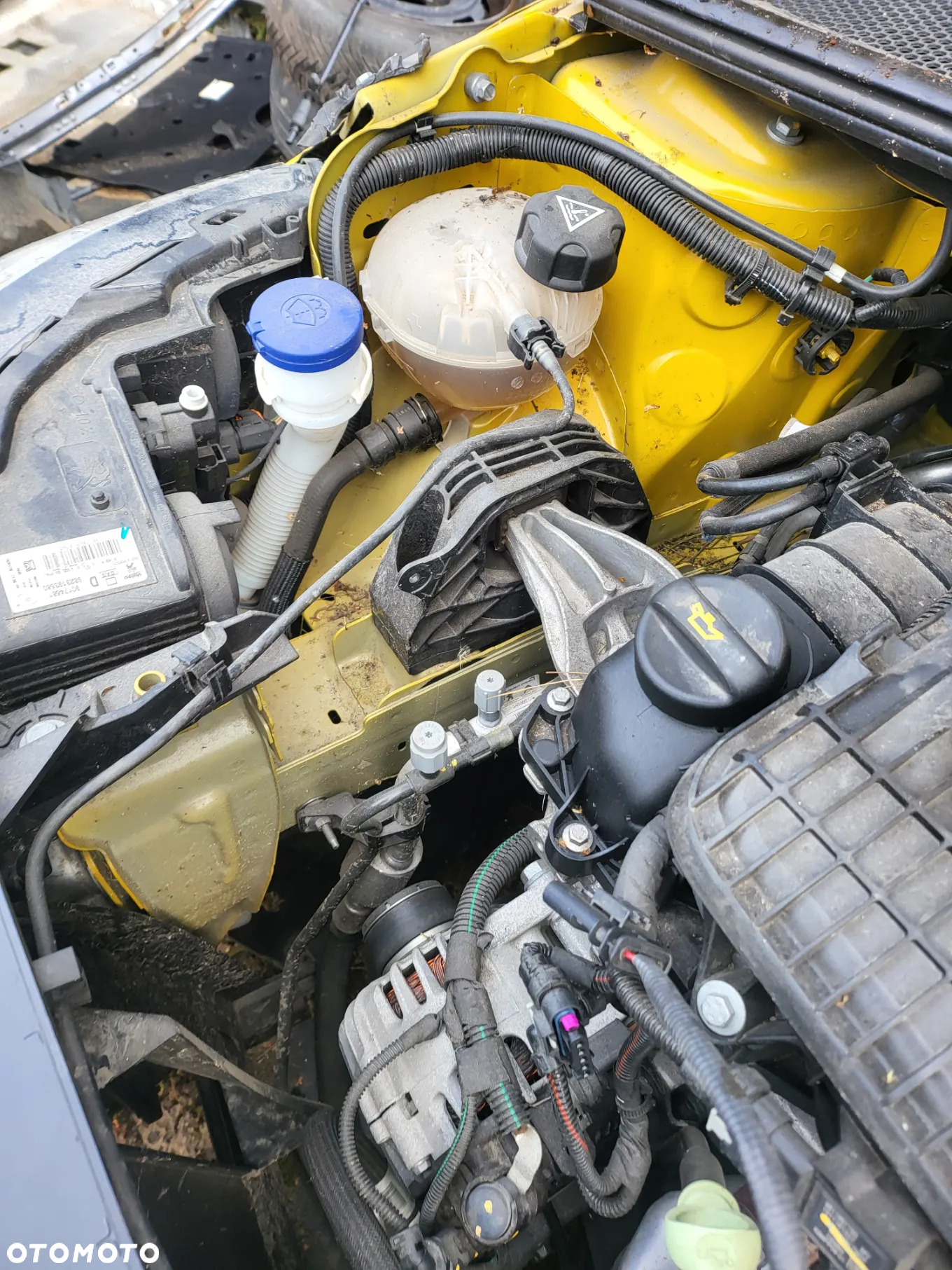 Peugeot 208 - 7