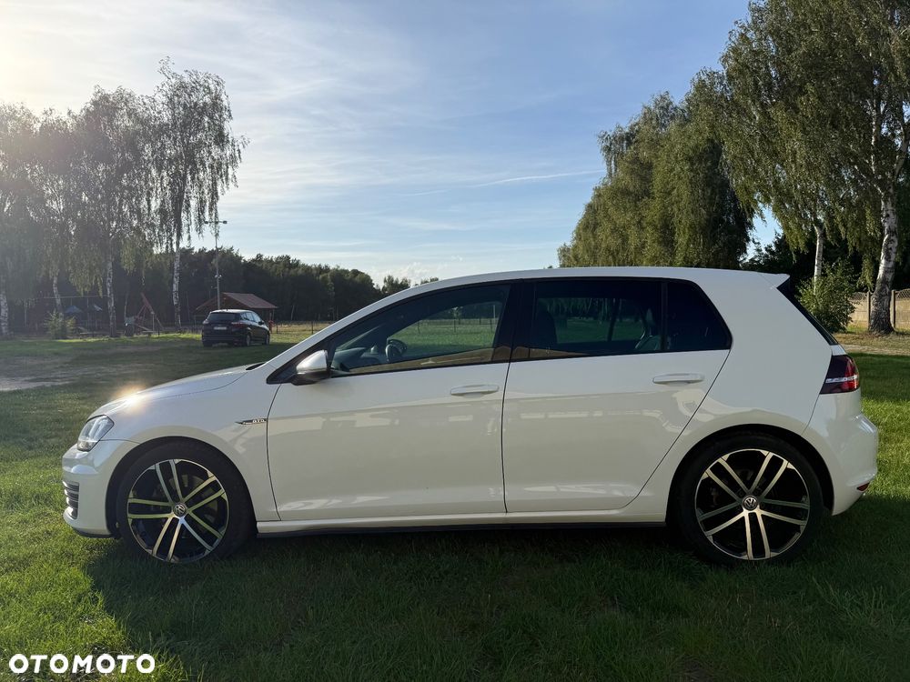 Volkswagen Golf 2.0 TDI BMT GTD DSG - 7