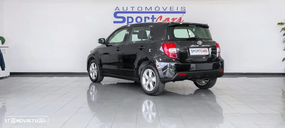 Toyota Urban Cruiser - 15