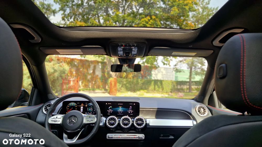 Mercedes-Benz GLB - 23