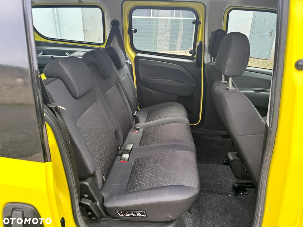 Fiat Doblo - 12