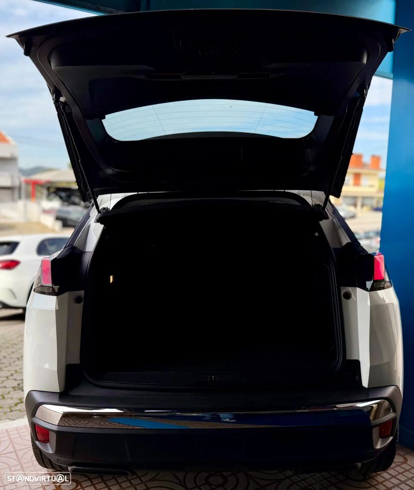 Peugeot 3008 1.5 BlueHDi Allure - 24