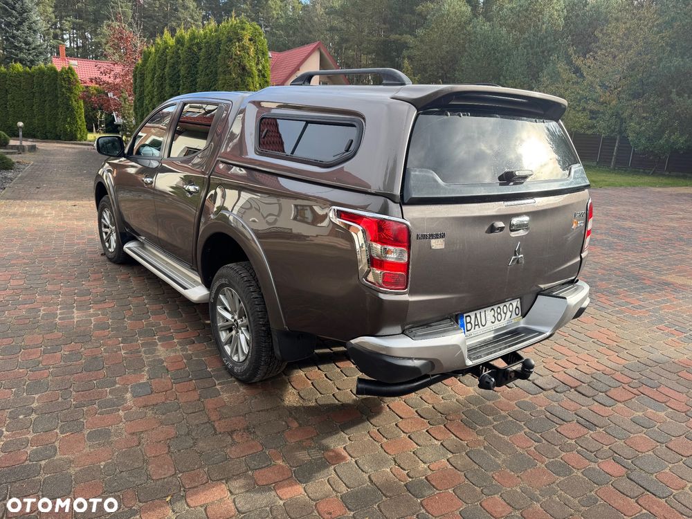Mitsubishi L200 2.4 d DC Instyle Premiere Edition - 7